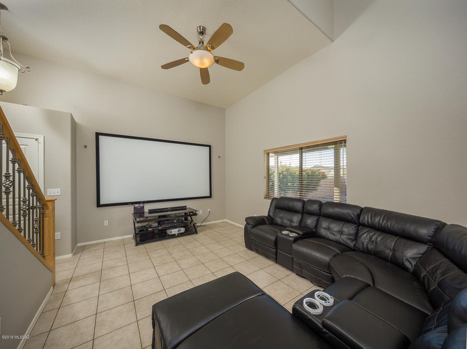 2392 West Rau River Road Tucson, AZ 85705 - Photo 5 of 28 Gallery Image 5