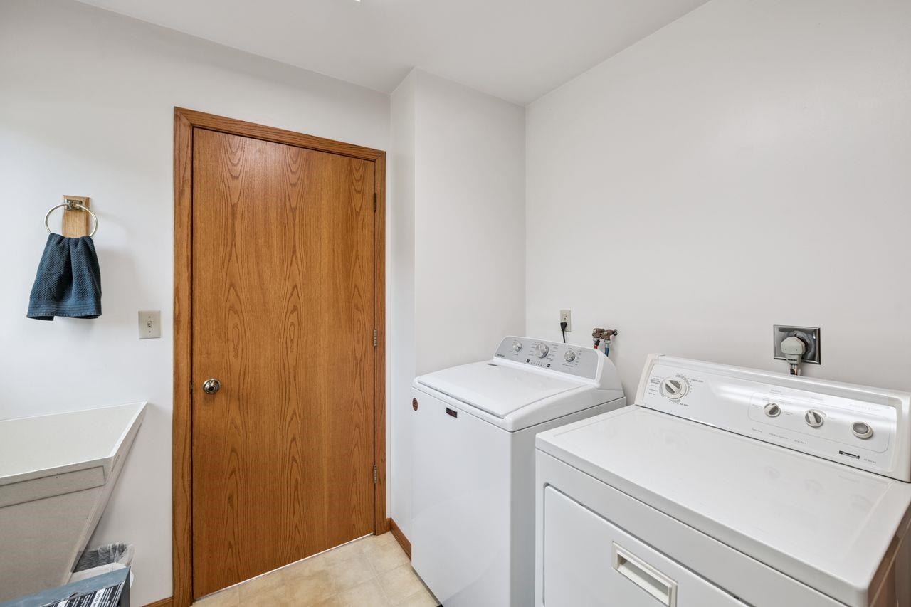 75920 Ondossagon Road Washburn, WI 54891 - Photo 16 of 29 Laundry room with washer and clothes dryer