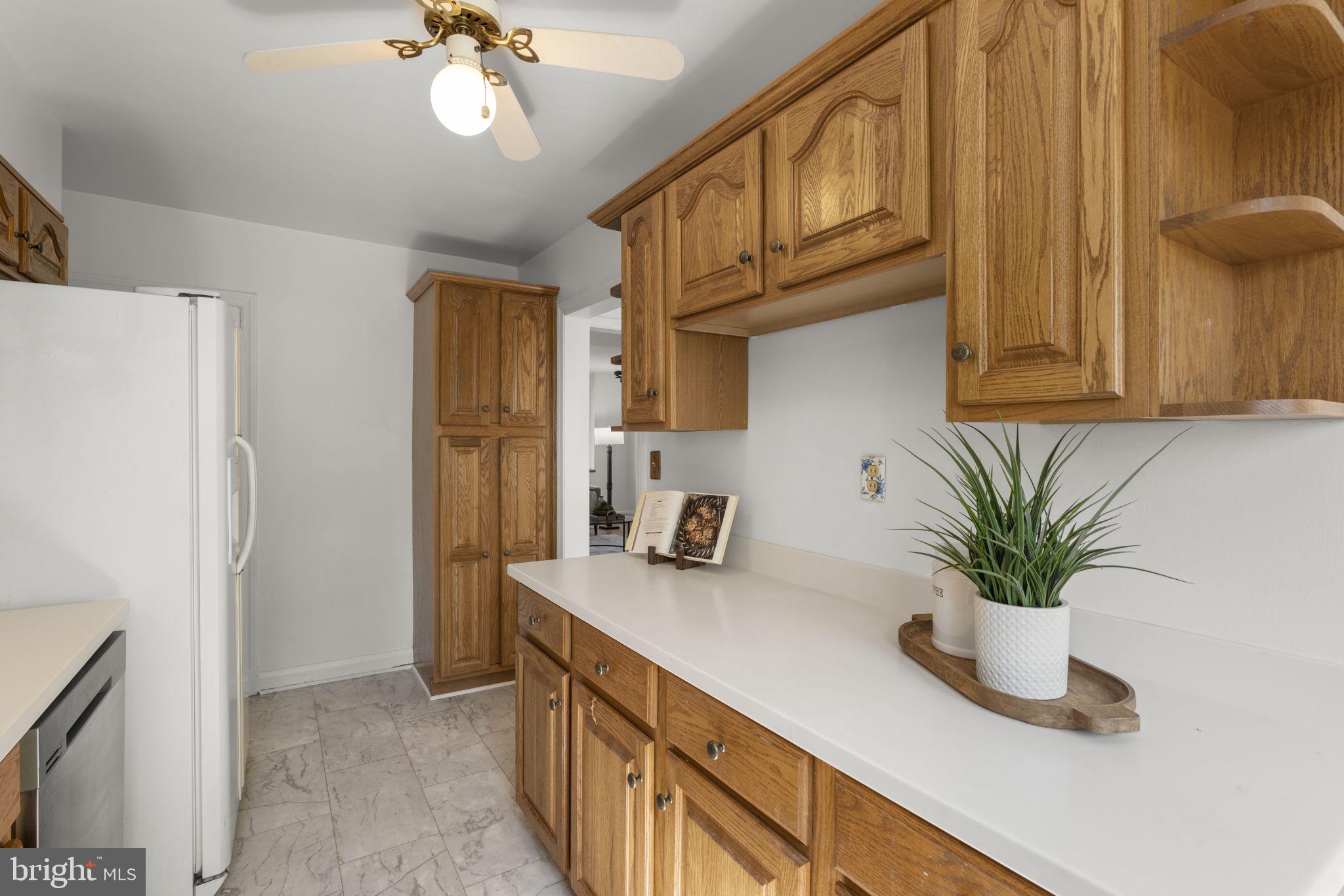 355 Whitfield Road Baltimore, MD 21228 - Photo 13 of 39 Gallery Image 13