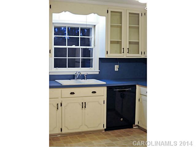 438 Plantation Road Rock Hill, SC 29732 - Photo 11 of 13 Gallery Image 11