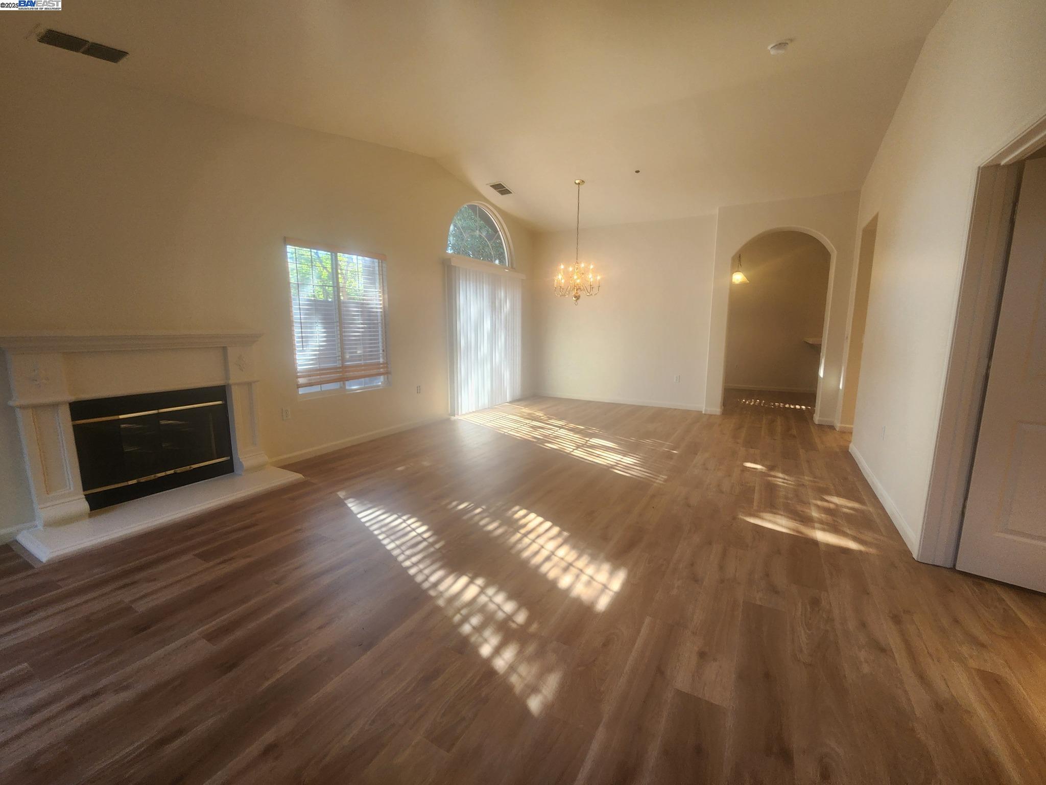 1536 Corte Reina Common Livermore, CA 94551 - Photo 2 of 22