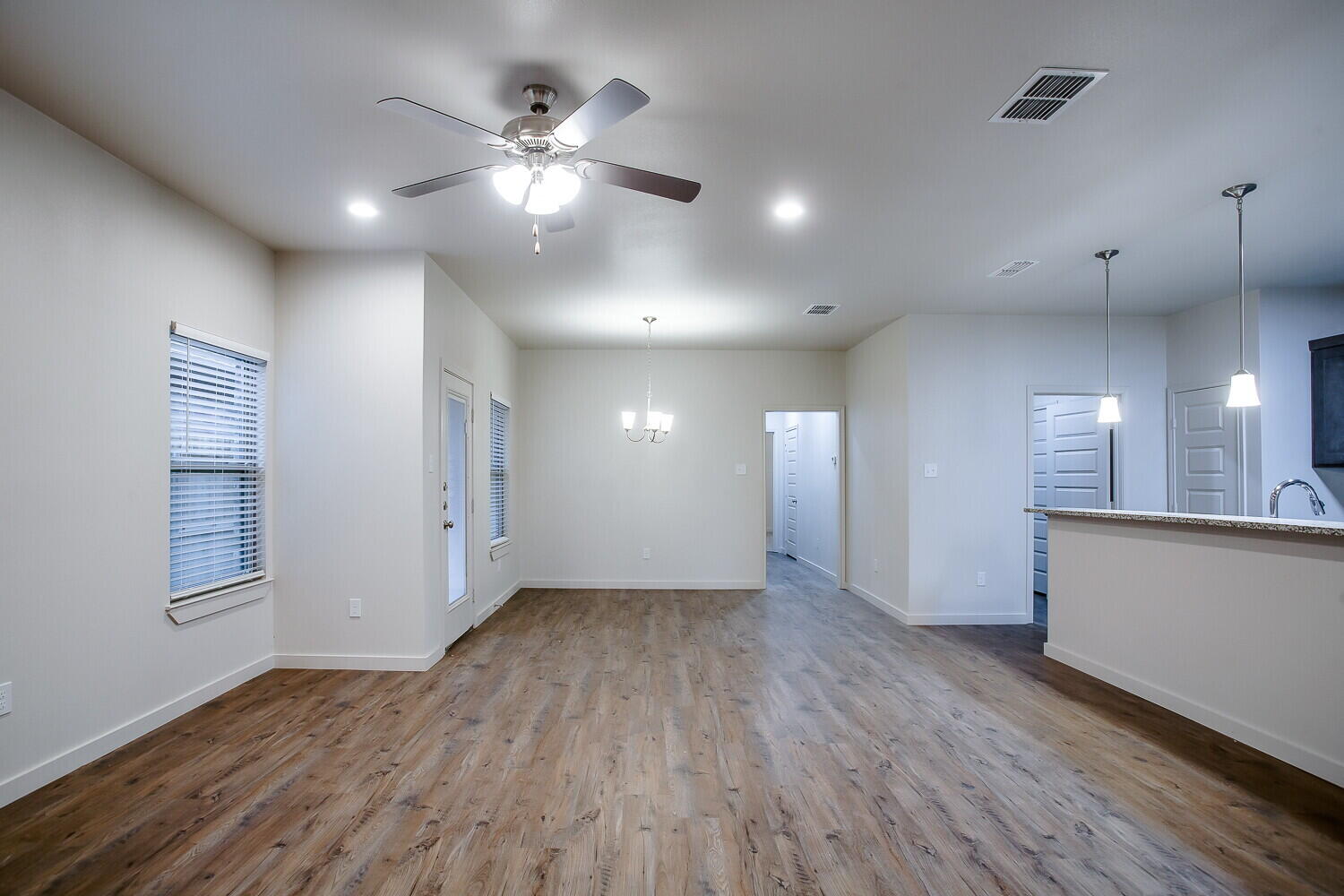 2533 134th Street Lubbock, TX 79423 - Photo 2 of 14 2533-101