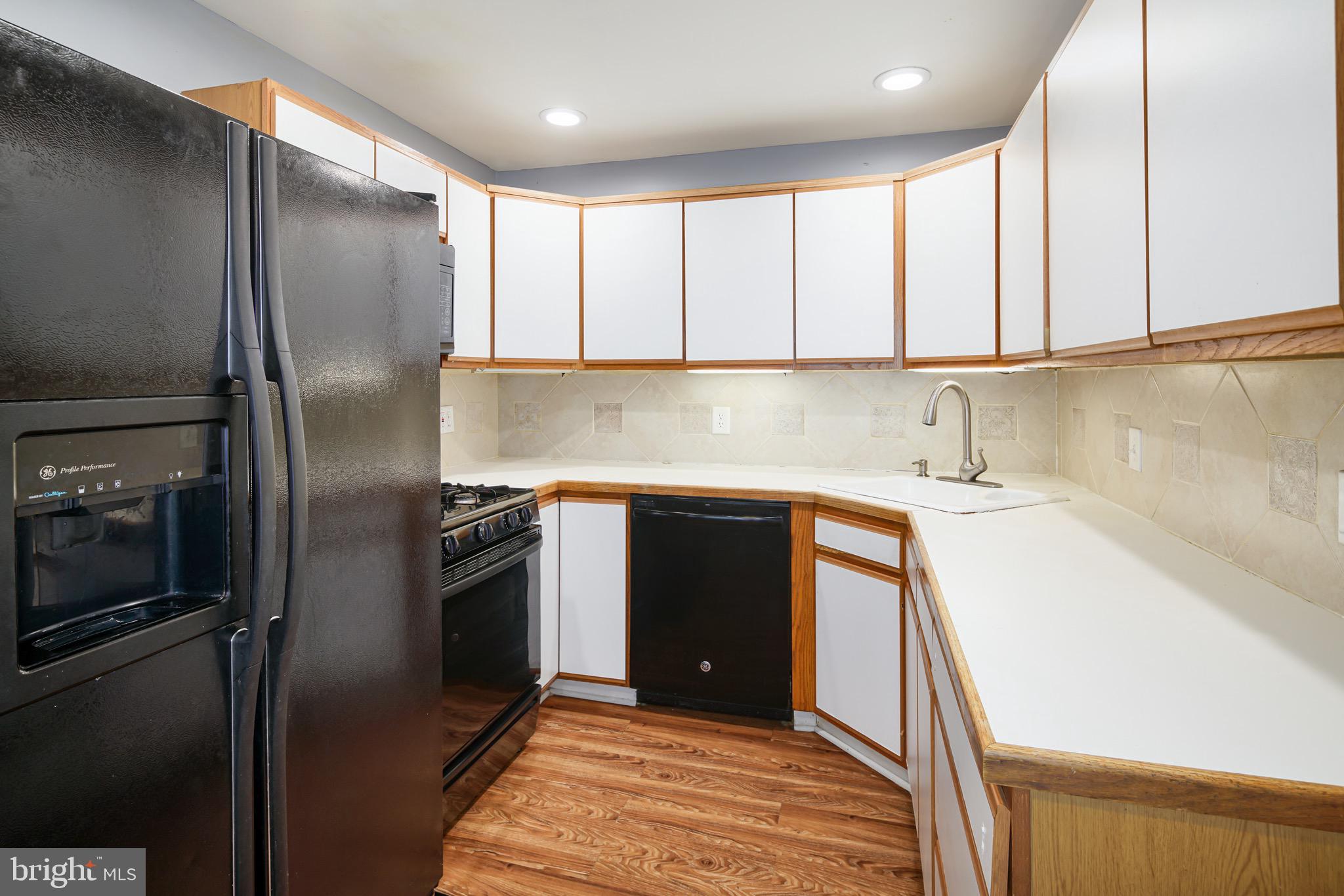 12230 Medford Road Philadelphia, PA 19154 - Photo 11 of 27 Gallery Image 11