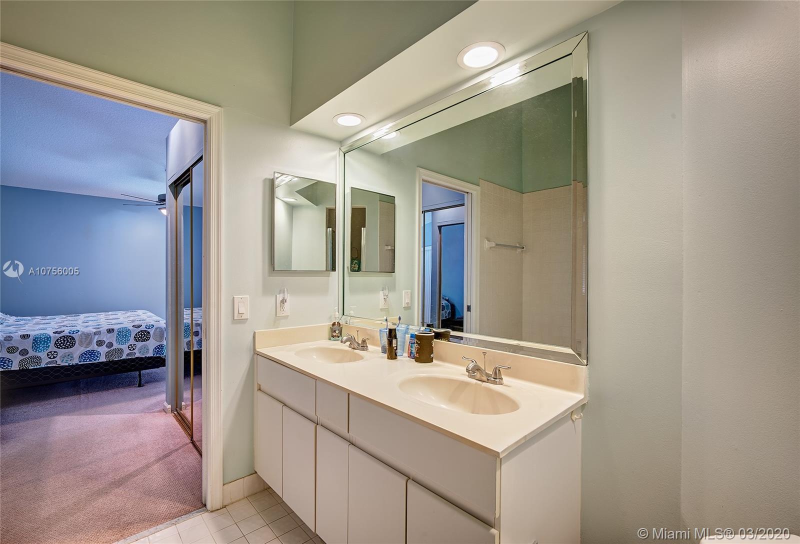 23085 Aqua View, Unit 8 Boca Raton, FL 33433 - Photo 20 of 47
