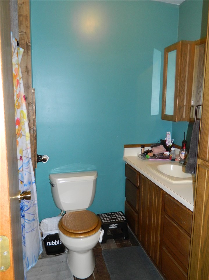 5817 South Huron Road Pinconning, MI 48650 - Photo 9 of 26 1886048-8.JPG