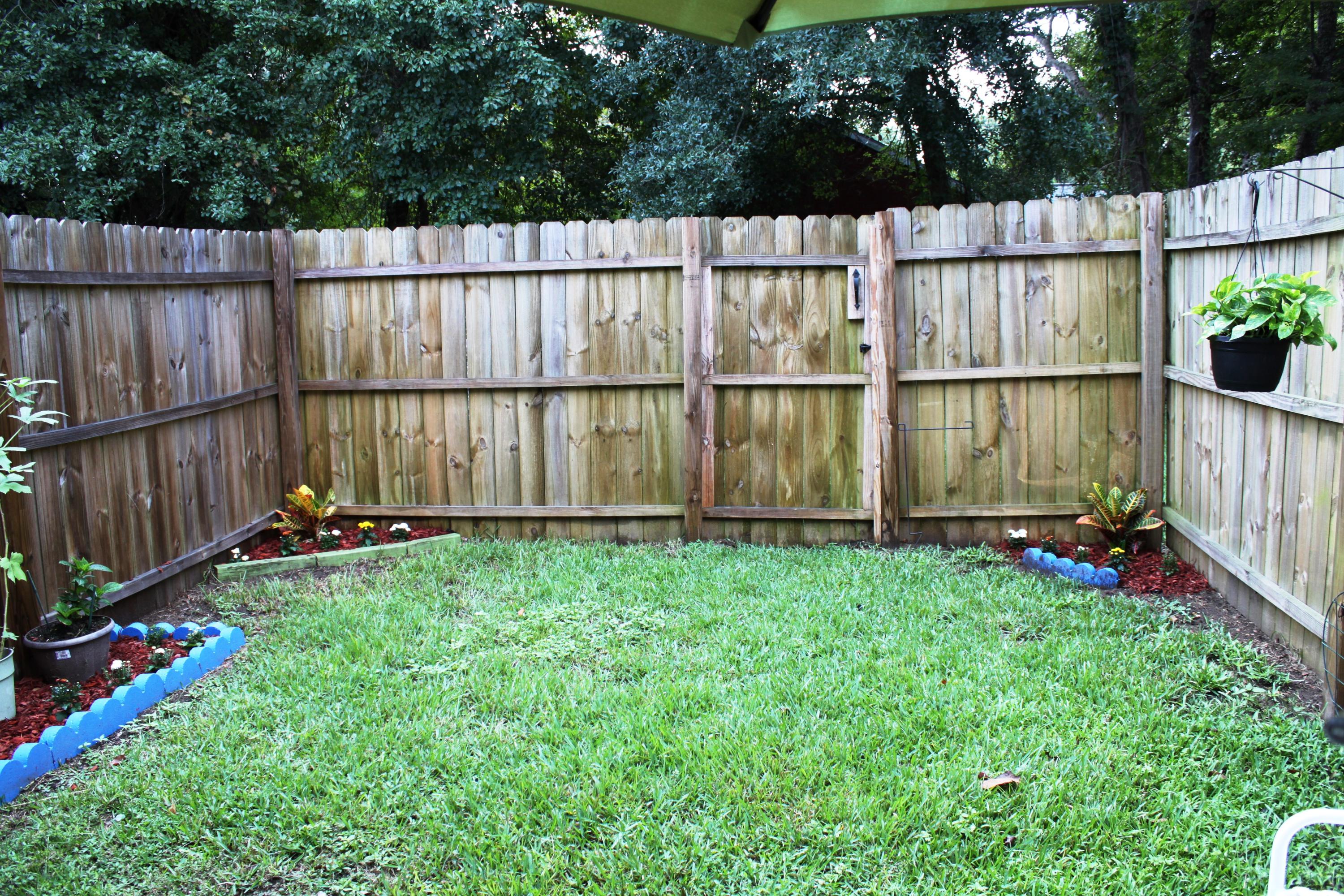 1299 Mathis Ferry Road Mount Pleasant, SC 29464 - Photo 11 of 12 Fenced in Yard