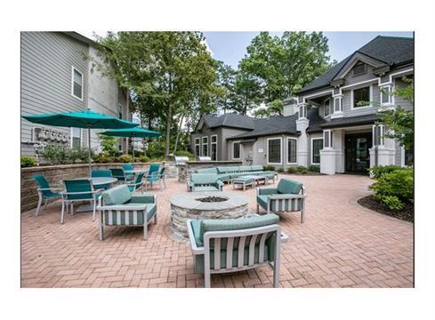 100 Dunwoody Gables Drive, Unit 2D103 Dunwoody, GA 30338 - Photo 18 of 28