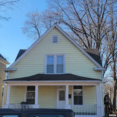 $139,751 | 615 South English Avenue, Springfield, IL 62704