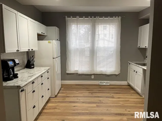 $139,751 | 615 South English Avenue, Springfield, IL 62704