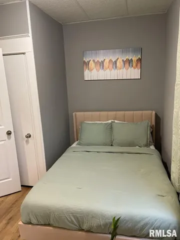 $139,751 | 615 South English Avenue, Springfield, IL 62704