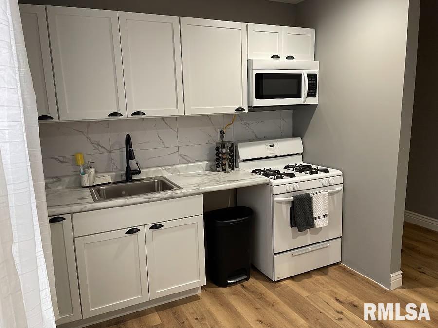 615 South English Avenue Springfield, IL 62704 - Photo 10 of 25