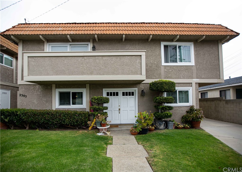 2305 Rockefeller Lane, Unit B Redondo Beach, CA 90278 - Photo 1 of 32
