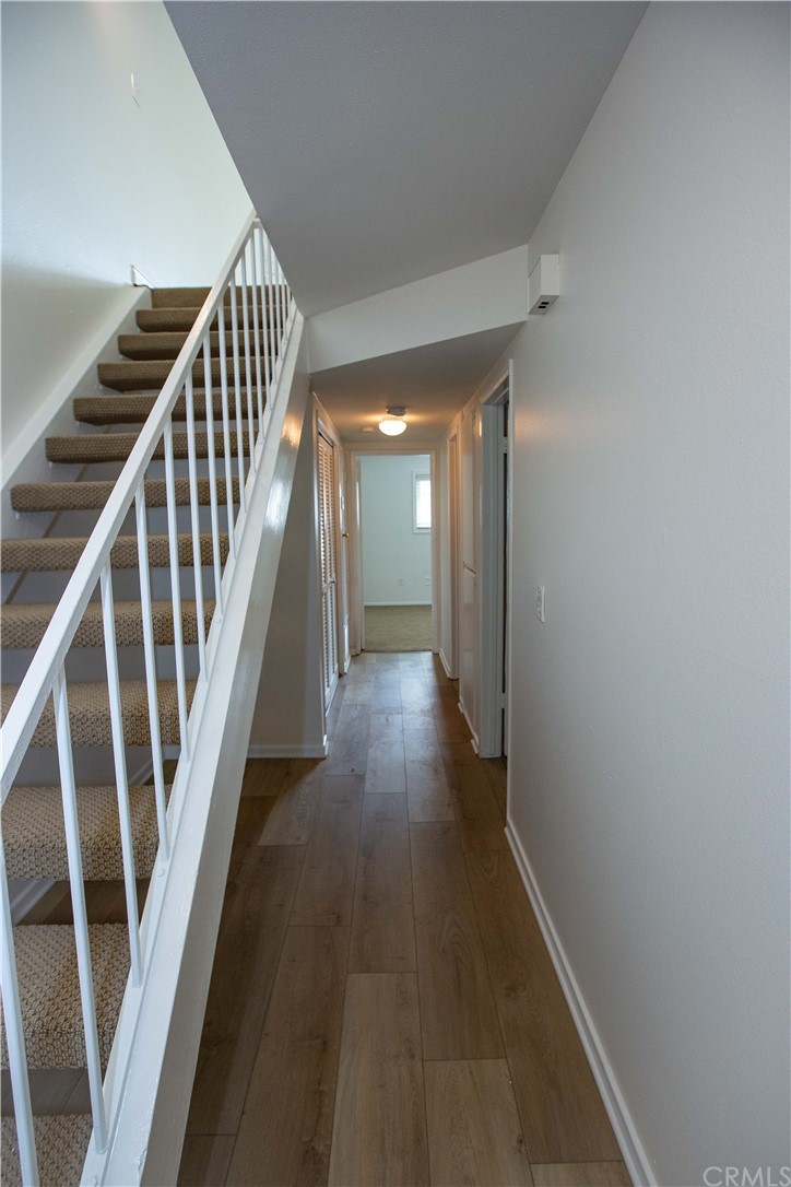 2305 Rockefeller Lane, Unit B Redondo Beach, CA 90278 - Photo 8 of 32