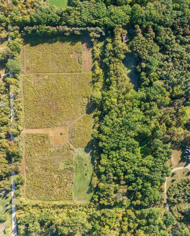 4066 Crawford Road Dryden, MI 48428 - Photo 12 of 13