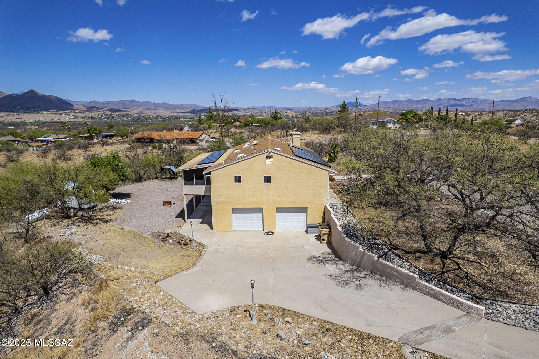 1033 Circulo Golondrina Rio Rico, AZ 85648 - Photo 16 of 31