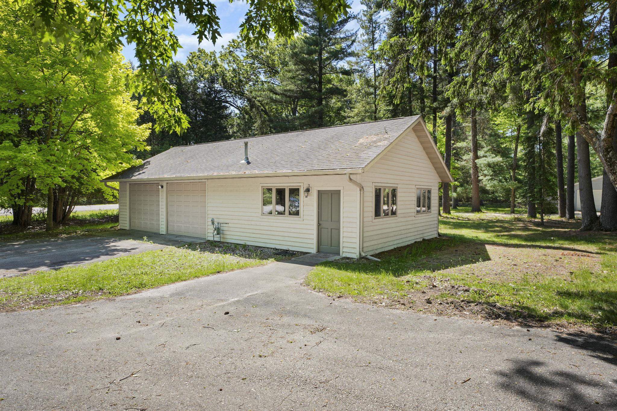 341 County Rd B Montello, WI 53949 - Photo 14 of 73