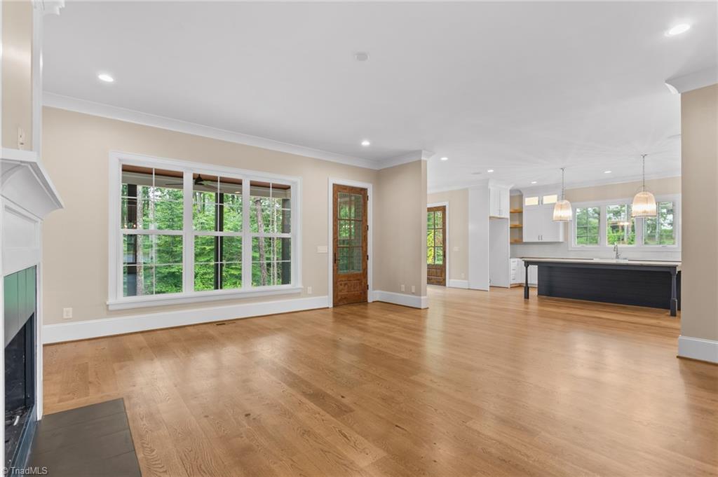 8015 Cranston Court Oak Ridge, NC 27310 - Photo 11 of 46