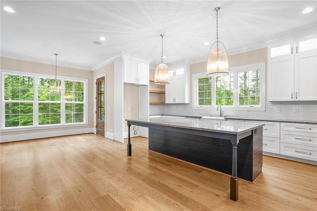 8015 Cranston Court Oak Ridge, NC 27310 - Photo 16 of 46