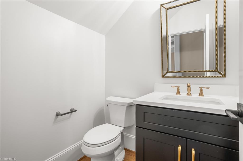 8015 Cranston Court Oak Ridge, NC 27310 - Photo 26 of 46