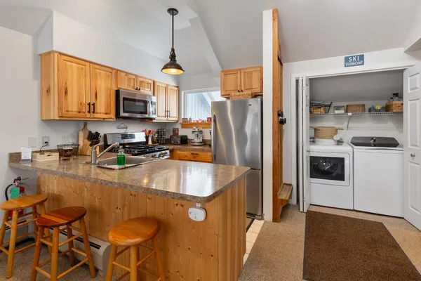 $499,000 | 329 Village Circle, Unit V8, Killington, VT 05751