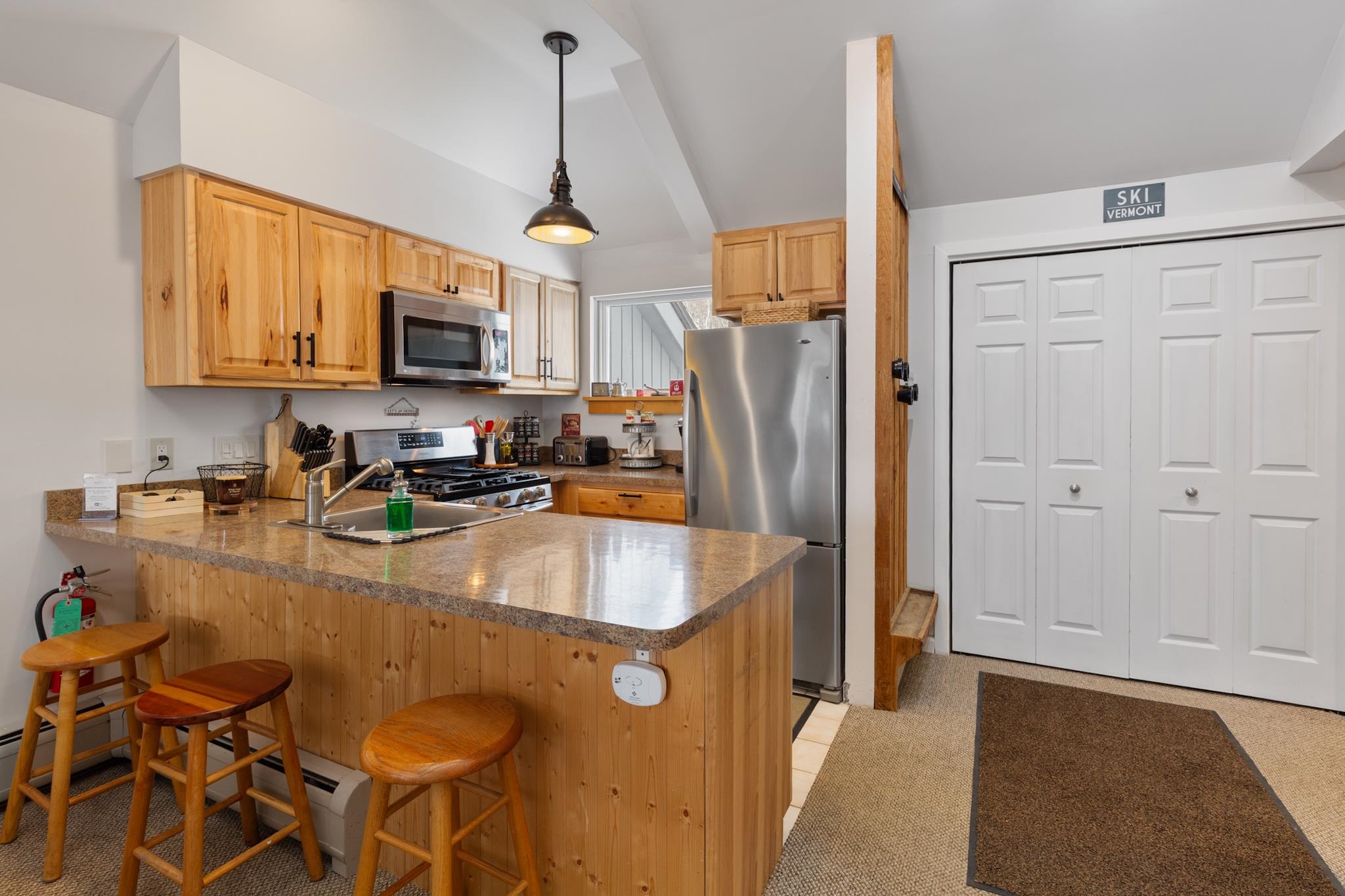 329 Village Circle, Unit V8 Killington, VT 05751 - Photo 12 of 60