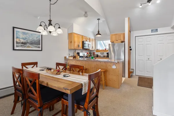 $499,000 | 329 Village Circle, Unit V8, Killington, VT 05751