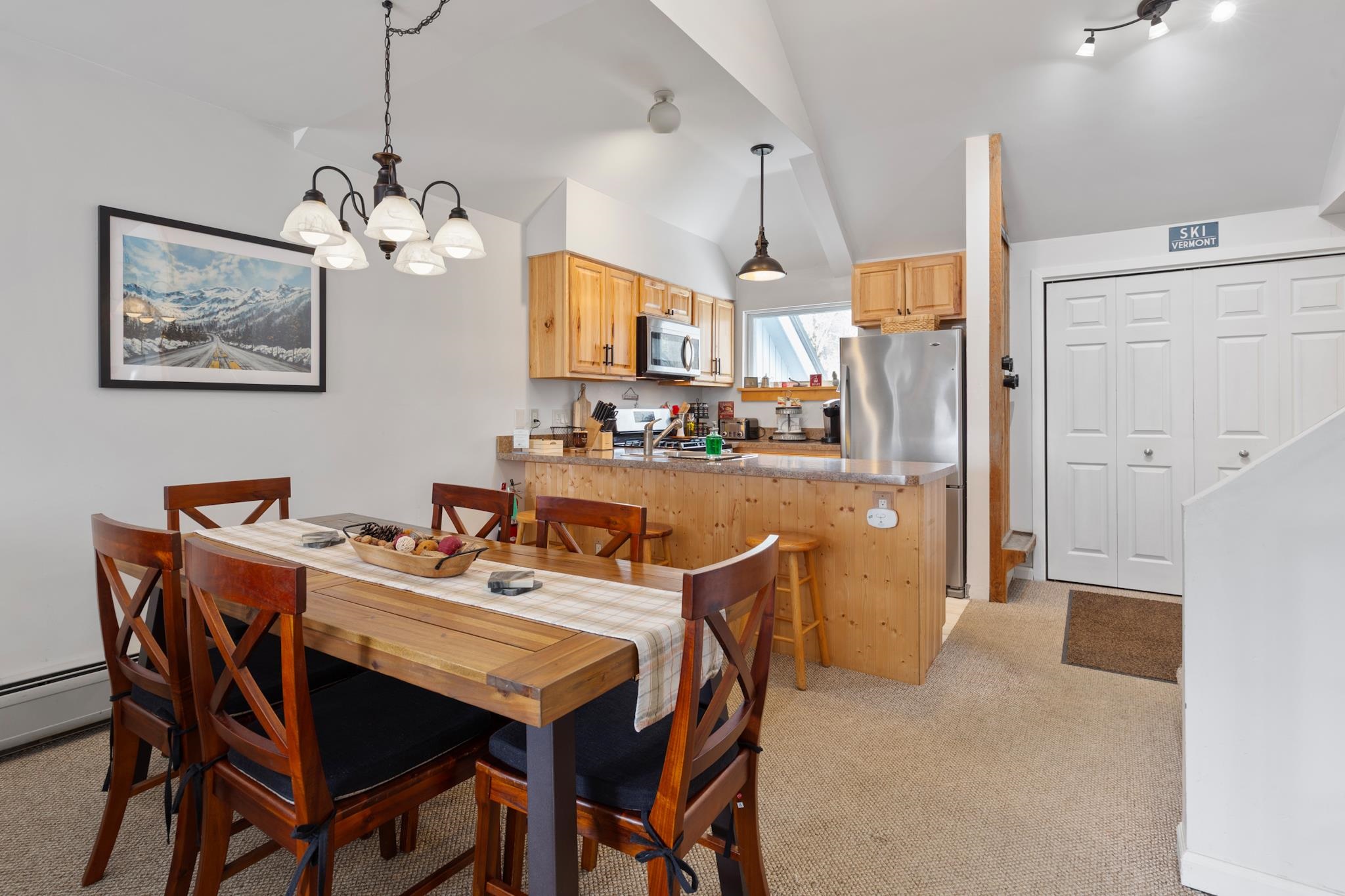 329 Village Circle, Unit V8 Killington, VT 05751 - Photo 19 of 60