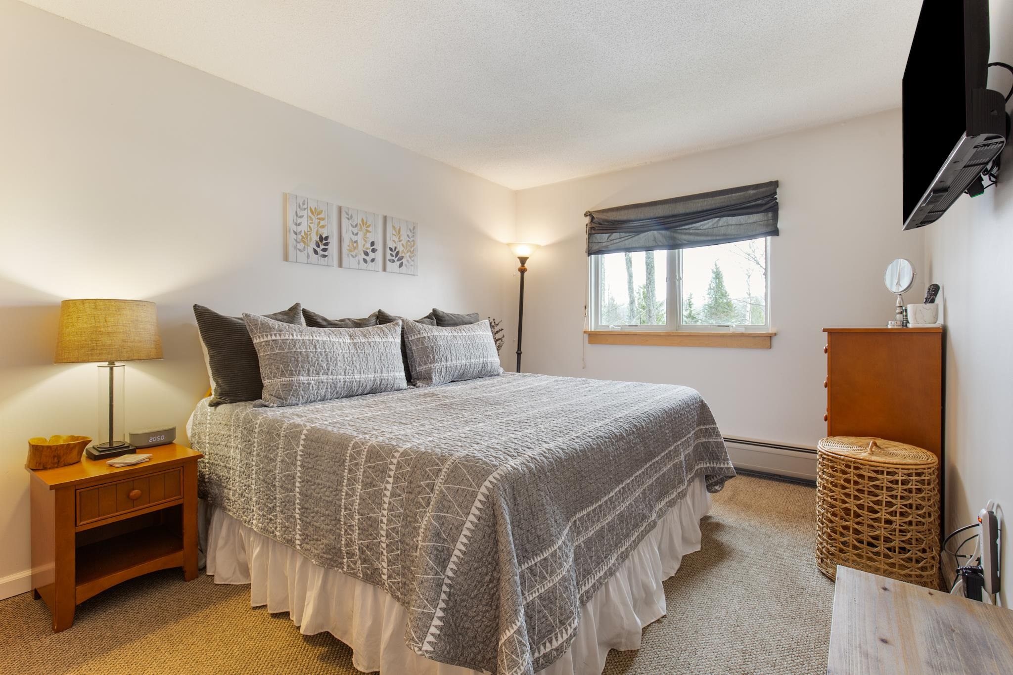 329 Village Circle, Unit V8 Killington, VT 05751 - Photo 36 of 60