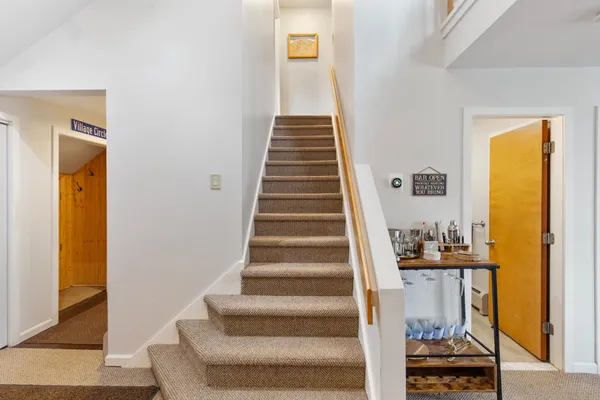 $499,000 | 329 Village Circle, Unit V8, Killington, VT 05751