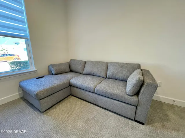 $4,000 | 437 Aquamarine Way, Daytona Beach, FL 32124