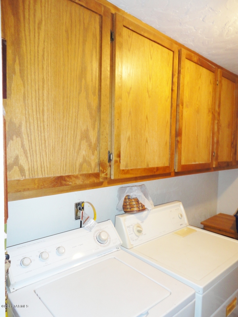 1330 West Roller Coaster Road Tucson, AZ 85704 - Photo 15 of 32 Gallery Image 15