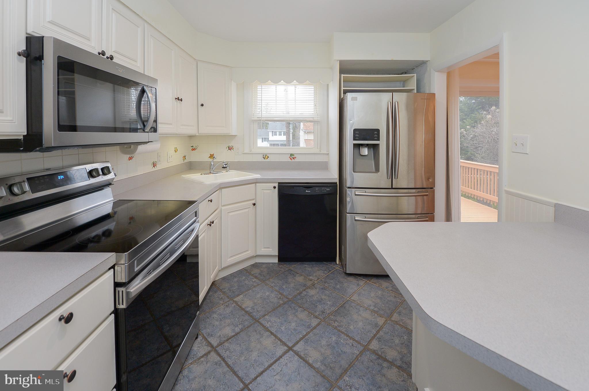 314 Bailey Road Bryn Mawr, PA 19010 - Photo 11 of 29 Gallery Image 11