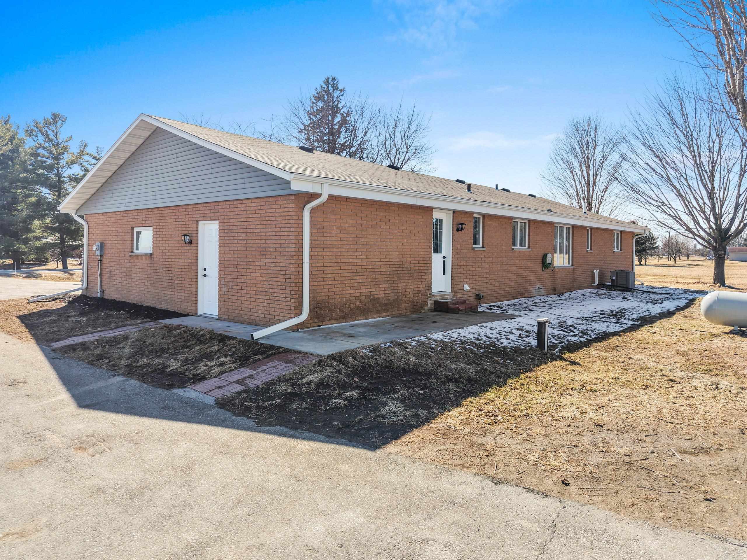 W602 County Road East Cecil, WI 54111 - Photo 11 of 69