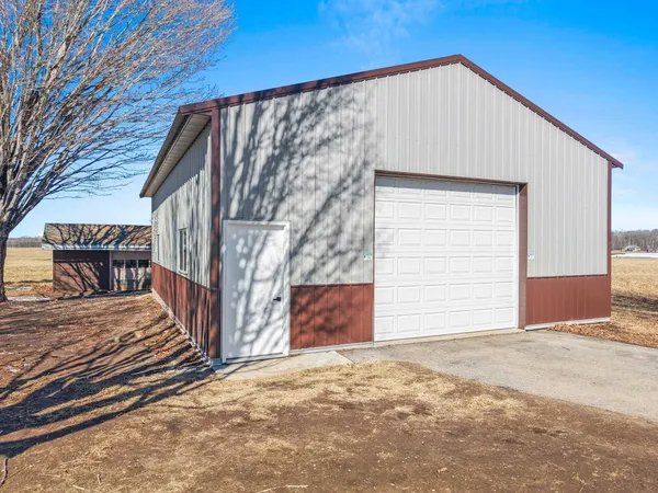 $430,000 | W602 County Road East, Cecil, WI 54111