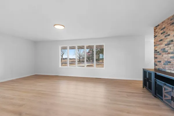 $430,000 | W602 County Road East, Cecil, WI 54111