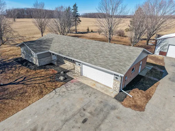 $430,000 | W602 County Road East, Cecil, WI 54111
