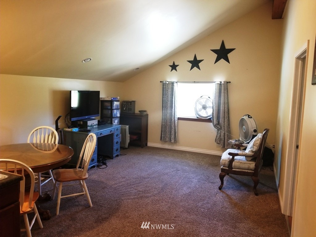 1855 H Street Road Blaine, WA 98230 - Photo 17 of 25 Gallery Image 17