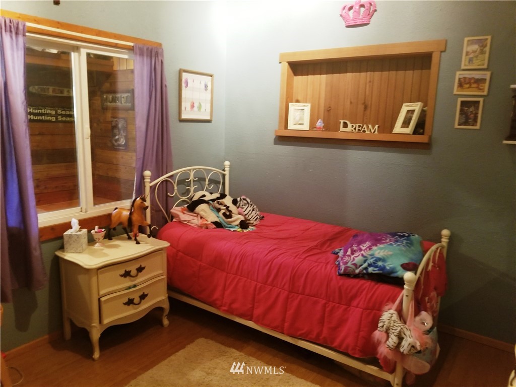 1855 H Street Road Blaine, WA 98230 - Photo 10 of 25 Gallery Image 10