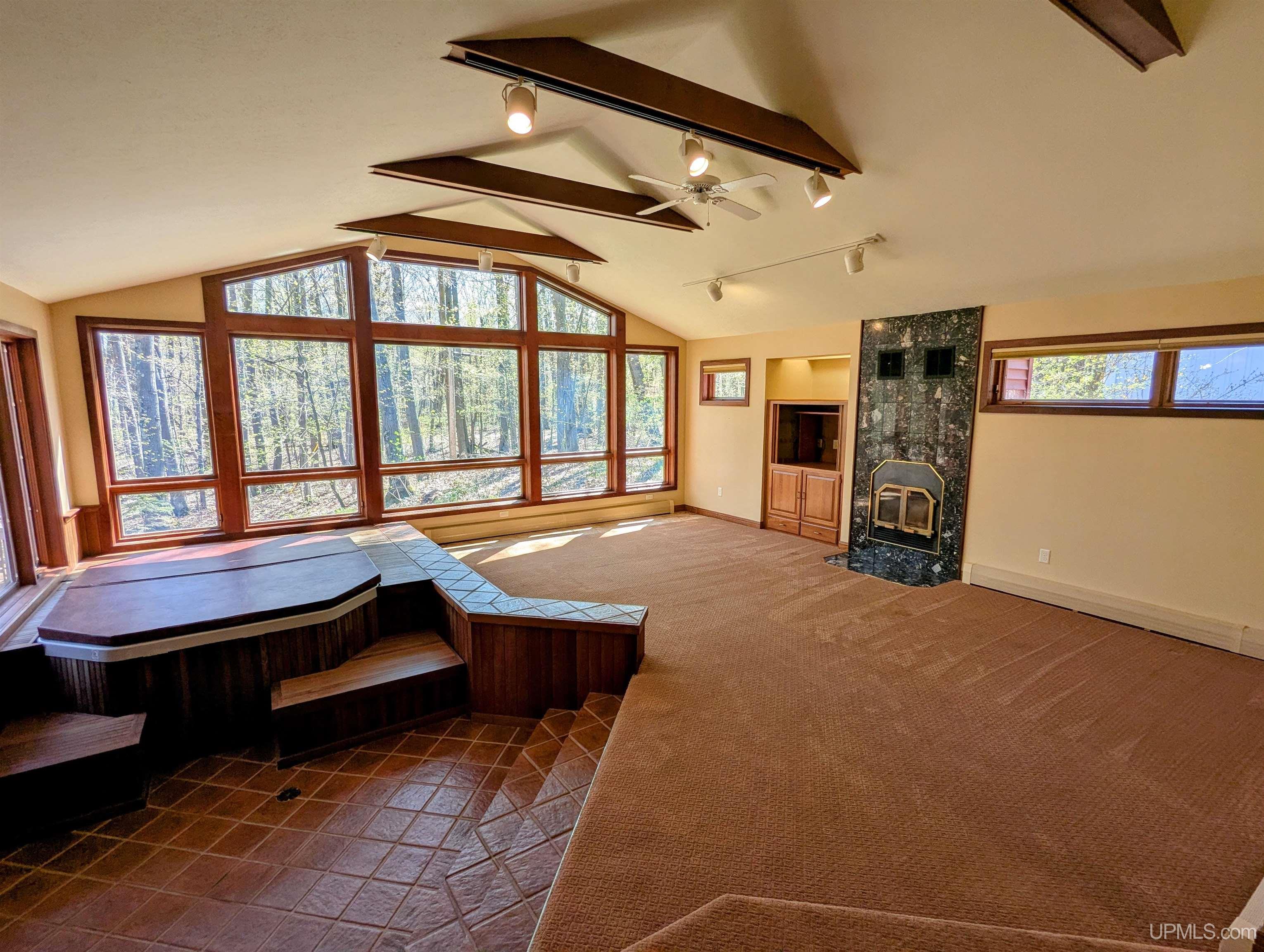 1002 Allouez Road Marquette, MI 49855 - Photo 52 of 82 Gallery Image 52