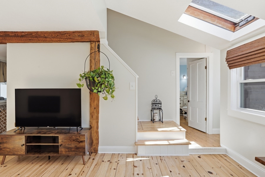 25 Pepperell Road Brookline, NH 03033 - Photo 9 of 42