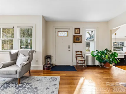 $699,000 | 4 Duke Street, Asheville, NC 28803