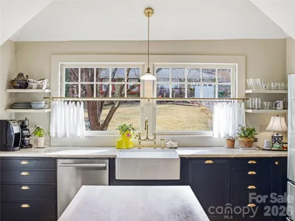 $699,000 | 4 Duke Street, Asheville, NC 28803