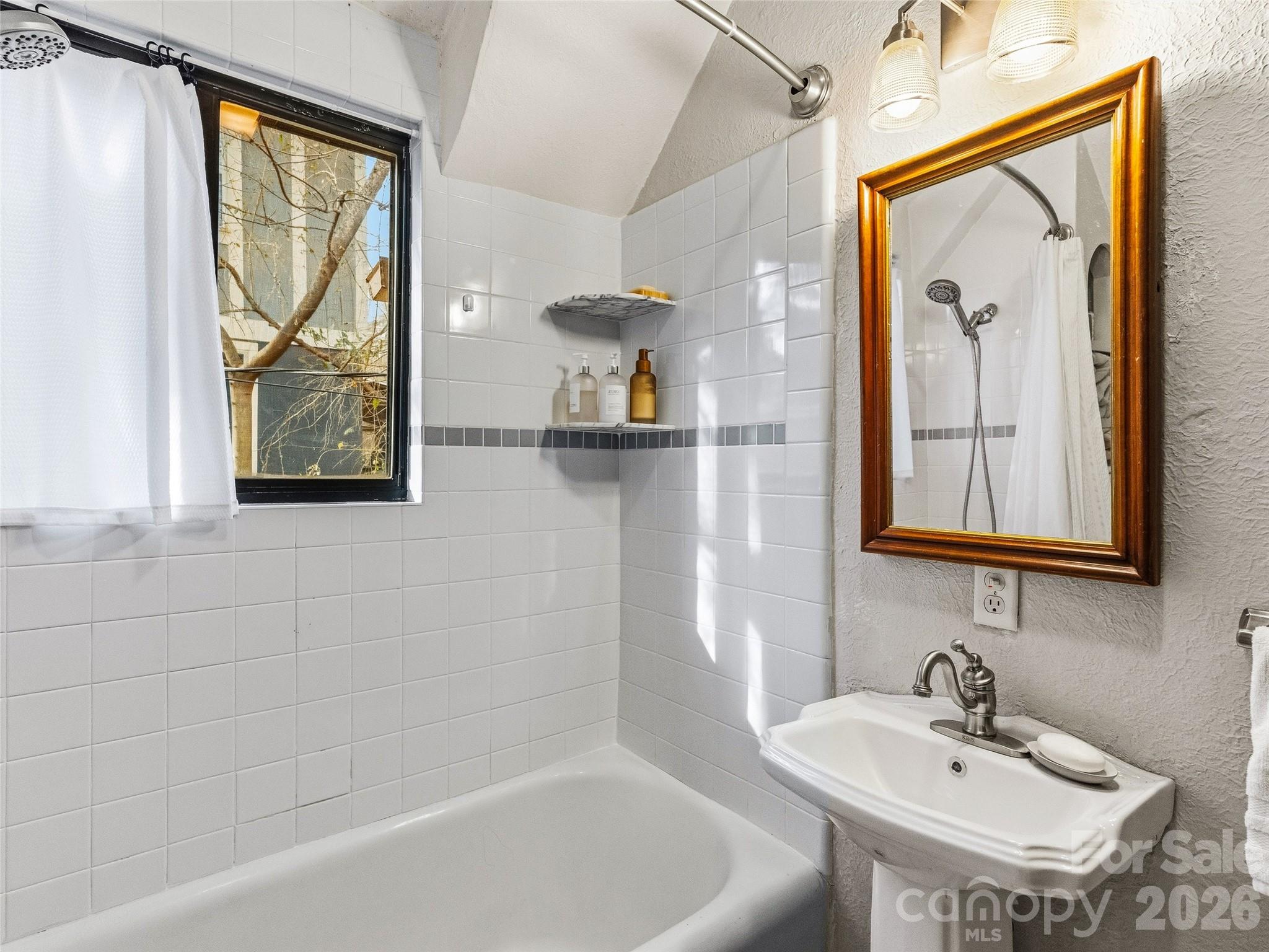 4 Duke Street Asheville, NC 28803 - Photo 27 of 47