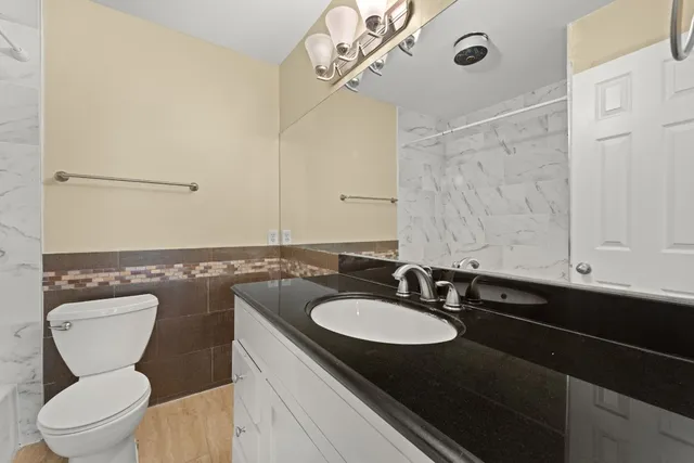 $1,850 | 2520 Quarry Road, Unit 104, Austin, TX 78703