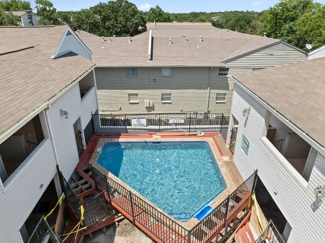 $1,850 | 2520 Quarry Road, Unit 104, Austin, TX 78703