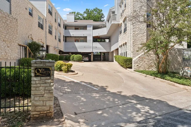 $1,850 | 2520 Quarry Road, Unit 104, Austin, TX 78703
