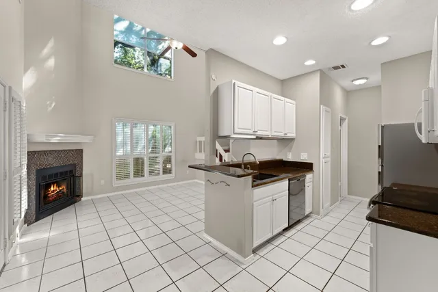 $1,850 | 2520 Quarry Road, Unit 104, Austin, TX 78703