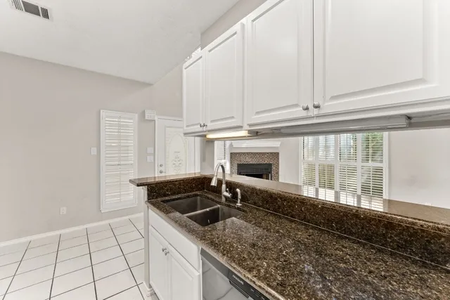 $1,850 | 2520 Quarry Road, Unit 104, Austin, TX 78703