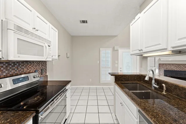 $1,850 | 2520 Quarry Road, Unit 104, Austin, TX 78703