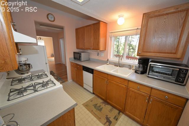 222 Tidi Road Florissant, CO 80816 - Photo 5 of 27